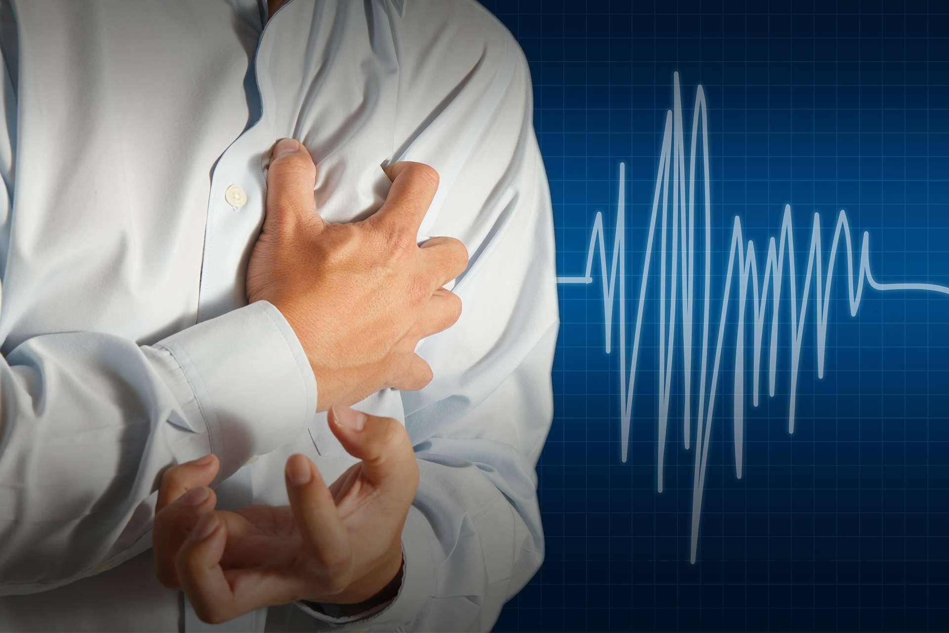 il gonfiore a livello dello stomaco può interferire con il battito cardiaco