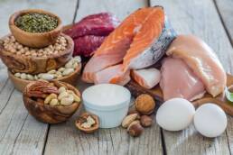 Carne, pesce e uova possono mitigare l’azione negativa di altri alimenti