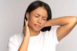 Il mal di testa frequente è uno dei sintomi di questa patologia